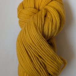 Pale gold knitting yarn in 100% pure virgin wool
